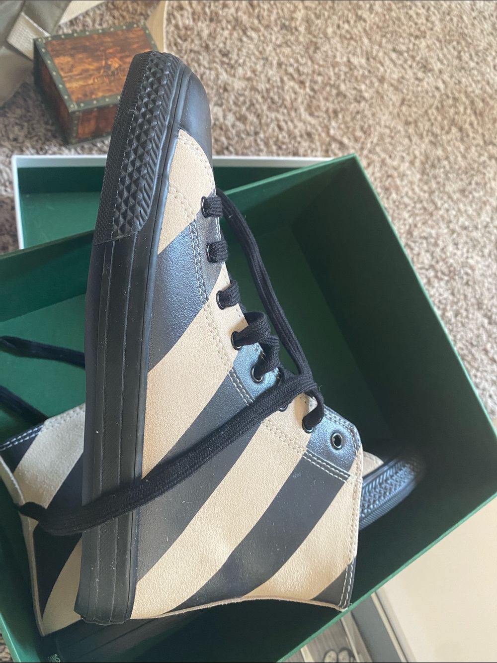 High-Top Casual Sneakers in Black and Cream